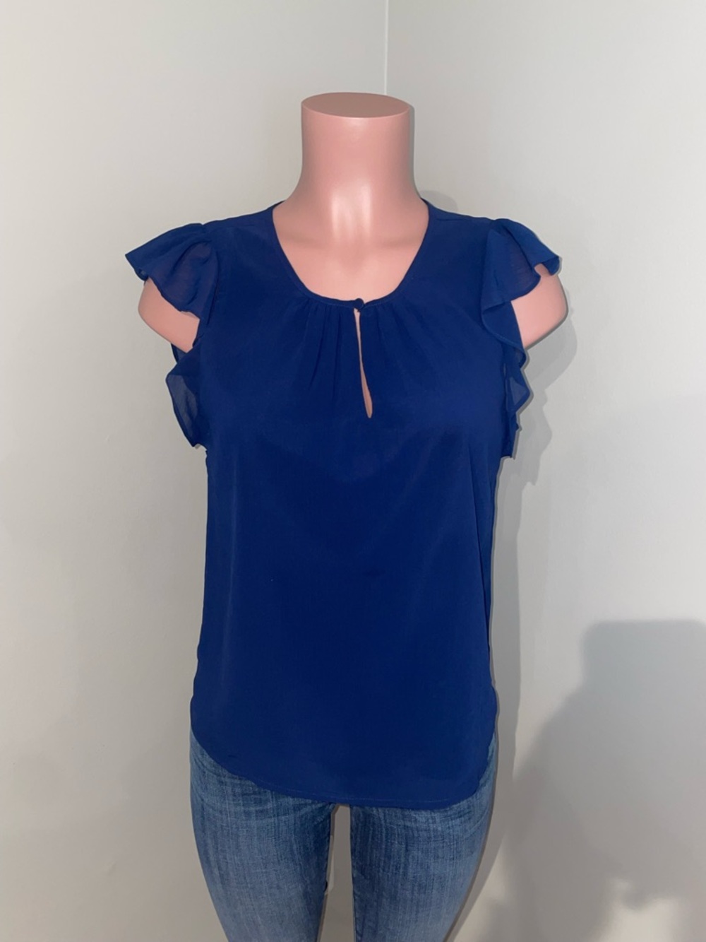 J. Crew Flutter-sleeve keyhole top. Navy. Size Small